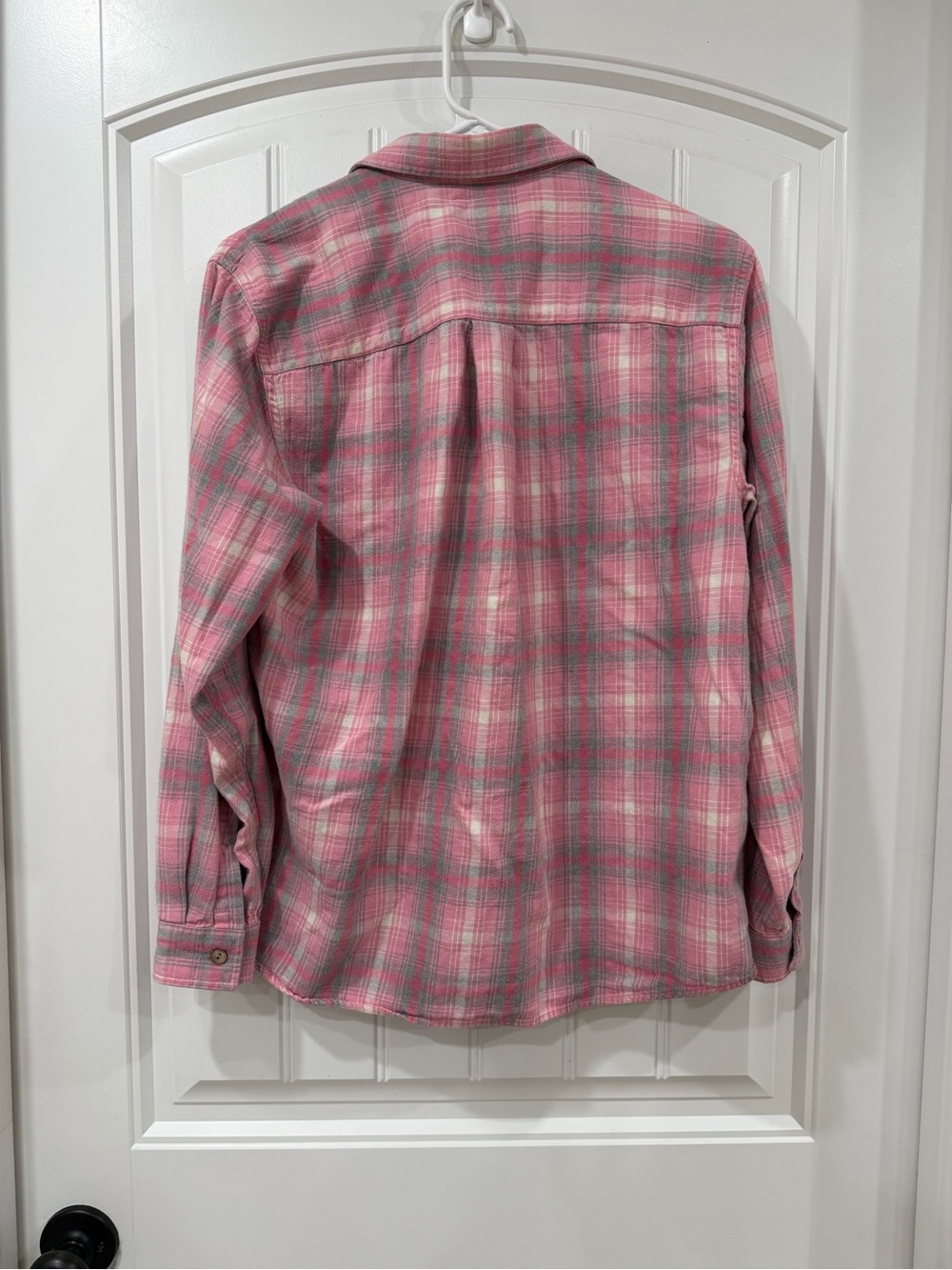 EUC L.L. Bean Pink and Gray Flannel Plaid Button-Down Shirt - Picture 4 of 4
